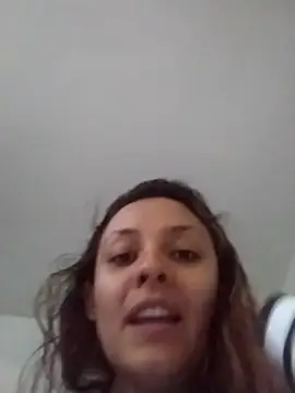 Show modela CynthiaMooree na web-kameri
