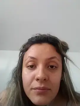Chat XXX en directo de CynthiaMooree