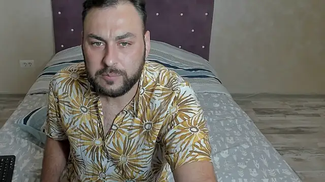 DpSuck1: вебкам-шоу