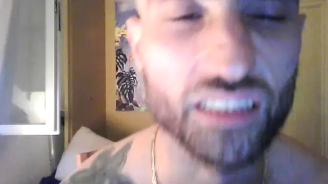 phanton29's Webcam Show