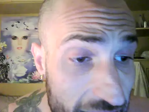 phanton29 Show in webcam
