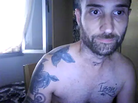 phanton29 Show in webcam