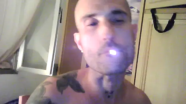 phanton29 Show Webcam