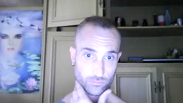 Show modela phanton29 na web-kameri