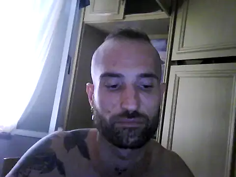 Show modela phanton29 na web-kameri