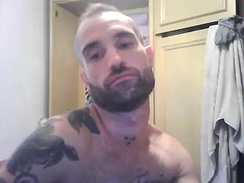 phanton29 Show in webcam