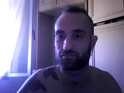 Show modela phanton29 na web-kameri