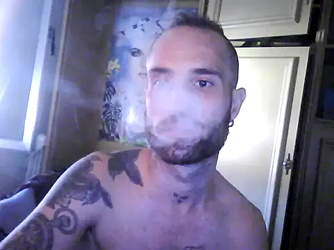 phanton29 Show in webcam