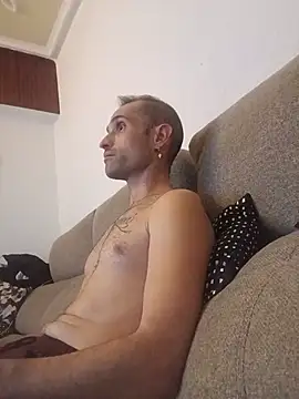 phanton29 Show in webcam