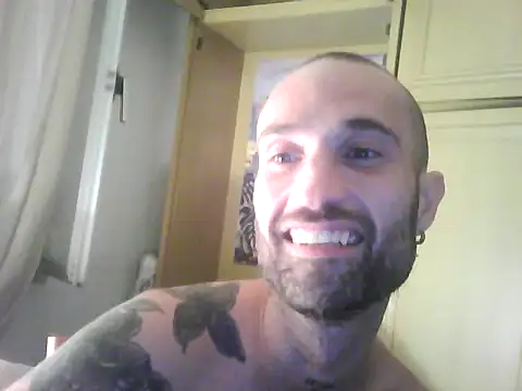phanton29's Webcam Show