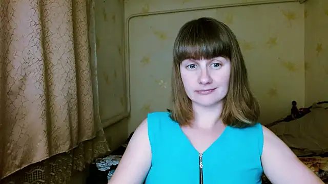 AlinaTailor 现场聊天室