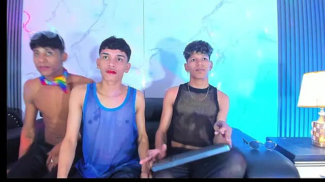 Show de Litle_sweet_boys na webcam
