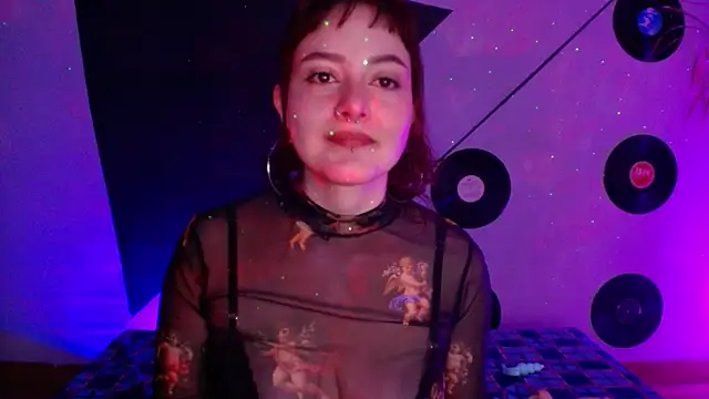 Allissa_Noir Chat XXX in diretta