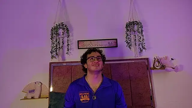 dylan_xxx1 – webcam-show