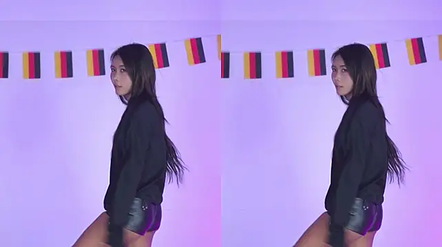 Velvet--girl: διαδικτυακό σόου στην κάμερα