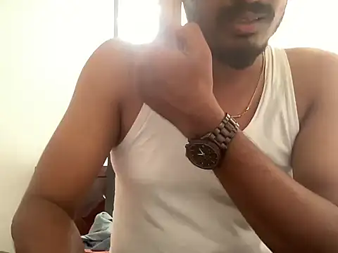 NAVIN0001 Webcam show