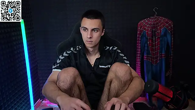 Hols_20 Show in webcam