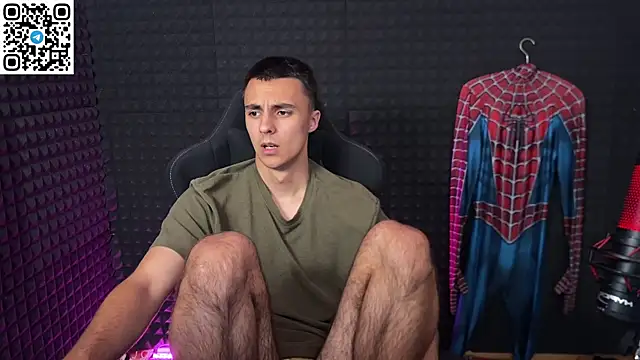 Вебкам-шоу Hols_20
