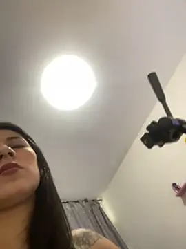 ELY_FE_ – Live XXX-chat