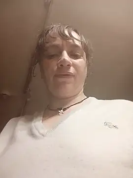 Chat +18 de AnitaLove077 ao vivo
