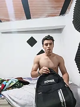 Show de Acevedohot24 na webcam