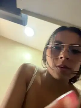Pertunjukan Kamera Web _Aisha_20