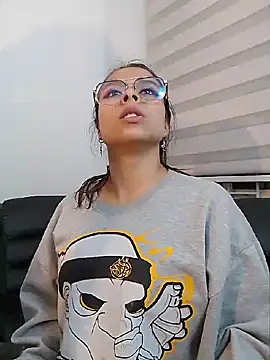 _Aisha_20 Pertunjukan Webcam