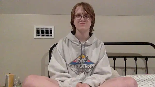 softie_callie Show in webcam