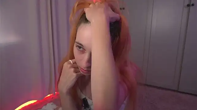 tgirlfoxy: вебкам-шоу