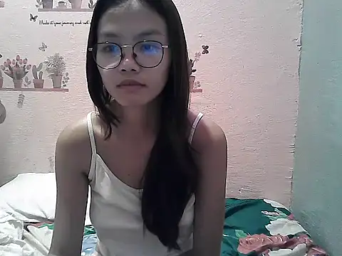 ClassyCrushpinay live XXX chat
