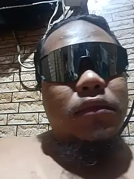 Nietzz Pertunjukan Webcam