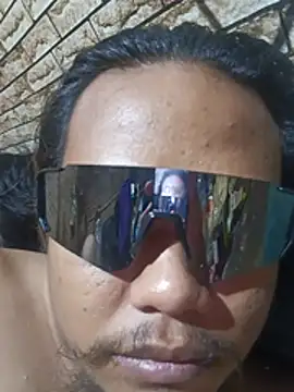 Nietzz Pertunjukan Webcam