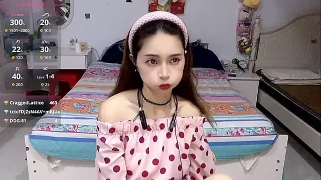 XXX chat uživo modela miaomiao-99
