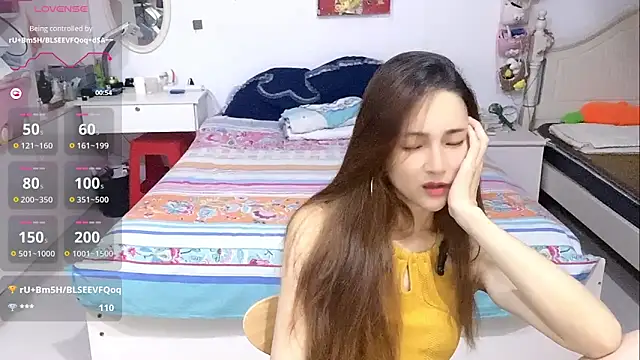 Živý XXX chat miaomiao-99