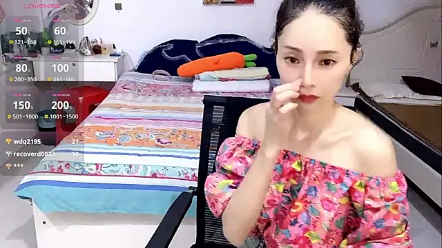 miaomiao-99 Show Webcam