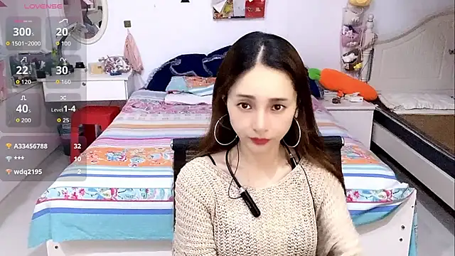 Chat +18 de miaomiao-99 ao vivo