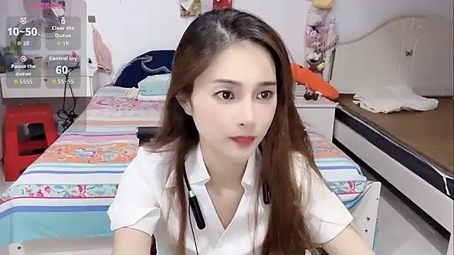 Živý XXX chat miaomiao-99