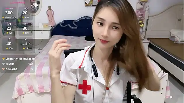 miaomiao-99's Live XXX Chat