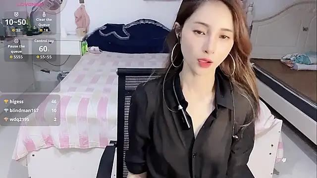 XXX chat uživo modela miaomiao-99