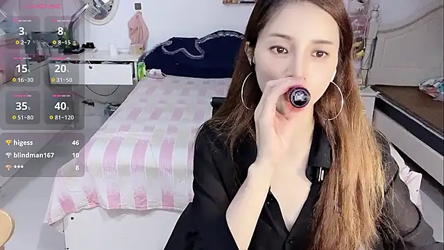miaomiao-99 Adlı Modelin Canlı XXX Sohbeti