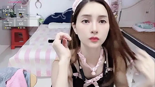 Chat +18 de miaomiao-99 ao vivo