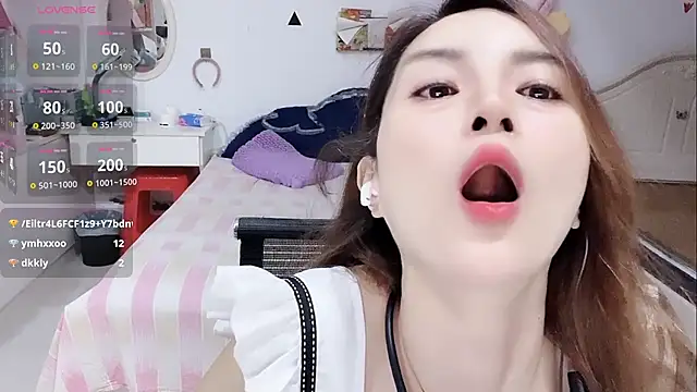 miaomiao-99 – Naživo XXX chat