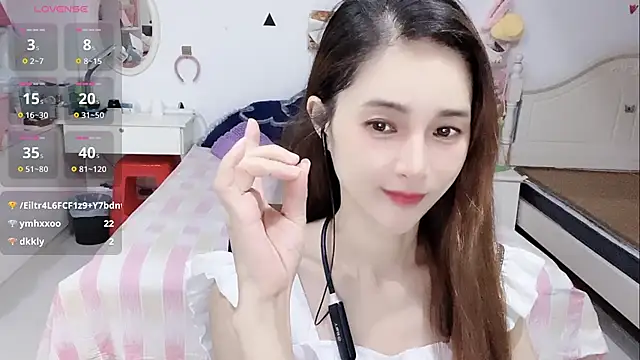 Chat +18 de miaomiao-99 ao vivo