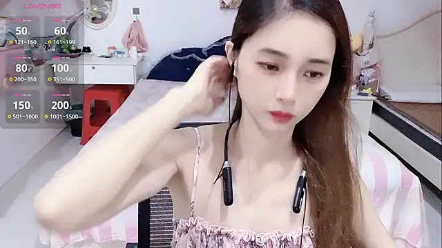 miaomiao-99 Adlı Modelin Canlı XXX Sohbeti