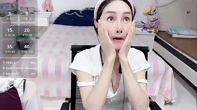 miaomiao-99 – Naživo XXX chat