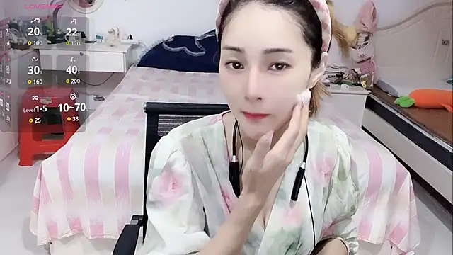 miaomiao-99's Live XXX Chat