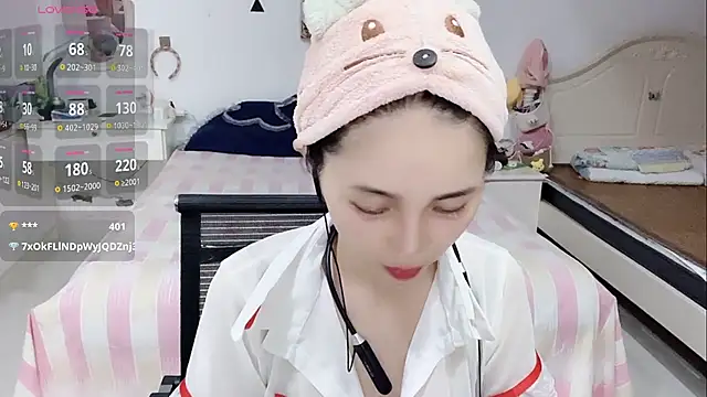 Chat +18 de miaomiao-99 ao vivo