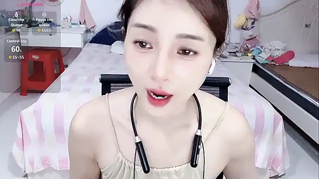 miaomiao-99's Live XXX Chat