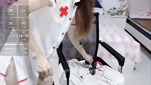 Živý XXX chat miaomiao-99