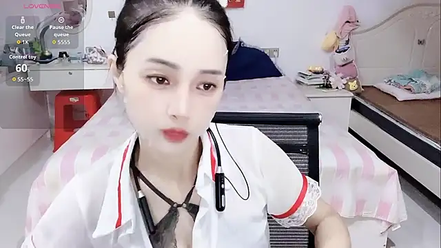 miaomiao-99's Live XXX Chat